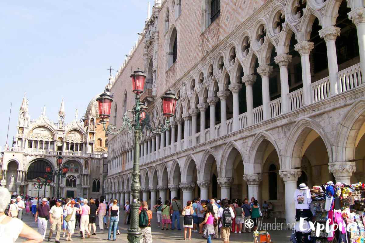 Around Europe in 30 days #15: Stepping back in time&nbsp;(Venice)